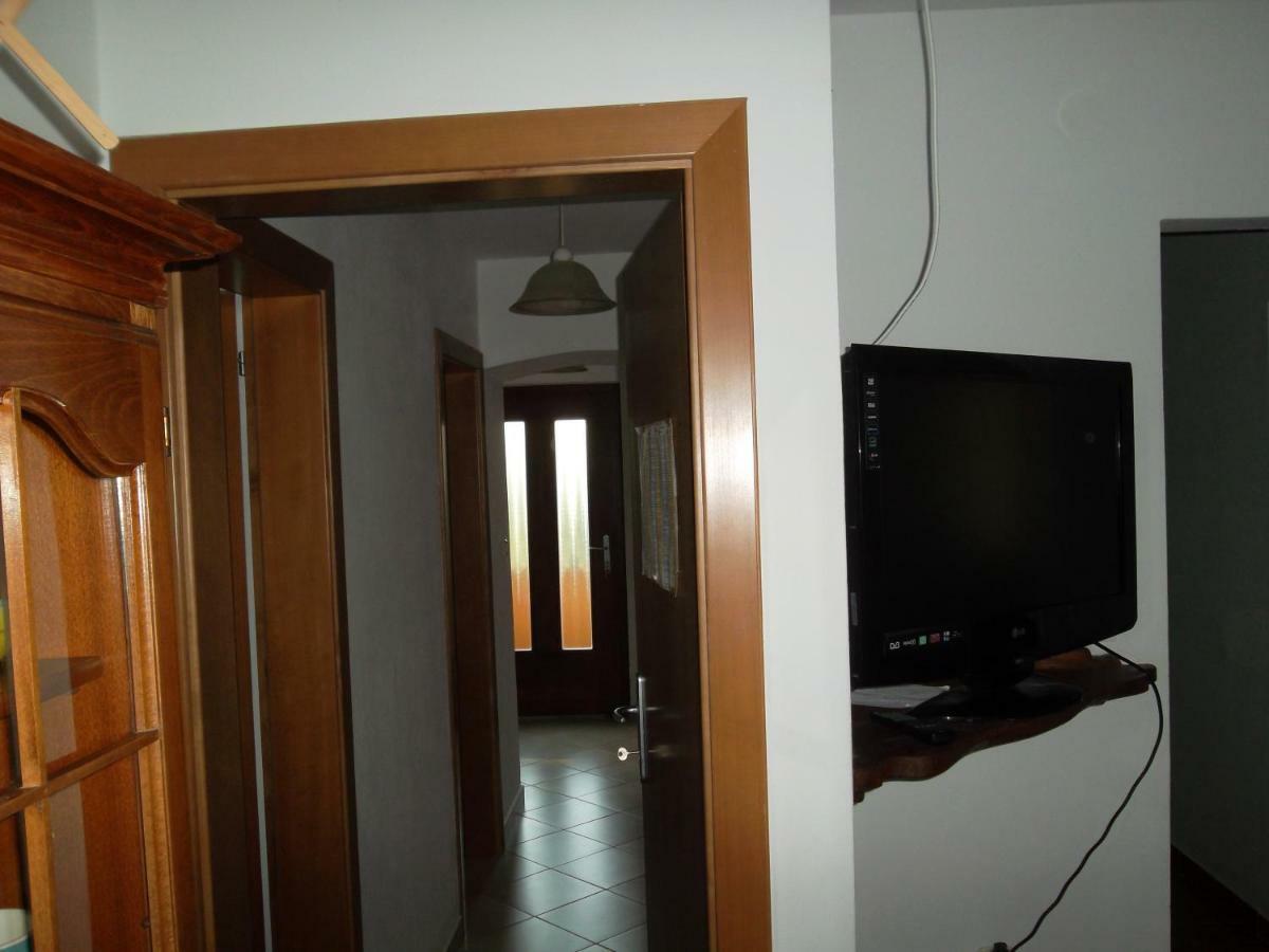 Hodak Apartment Nerezine Eksteriør billede
